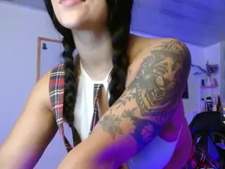 CAROLINA's Live Sex Cam Show