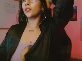 CAROLINA's Live Sex Cam Show