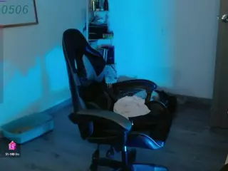 CAROLINA's Live Sex Cam Show