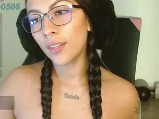 CAROLINA's Live Sex Cam Show