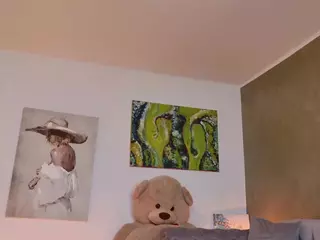 Lenna's Live Sex Cam Show