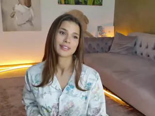 Lenna's Live Sex Cam Show