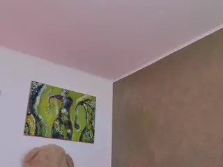 Lenna's Live Sex Cam Show