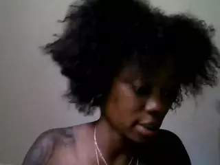Slim Busys Live-Sex-Cam-Show