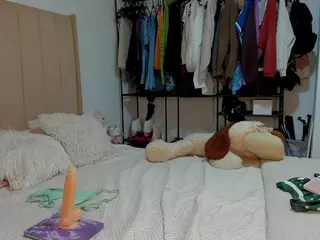 holly-brooke's Live Sex Cam Show