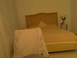 prettylonelygirl's Live Sex Cam Show