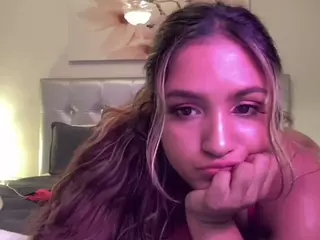 sexybigtitsss's Live Sex Cam Show