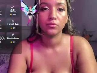 Sexy Big Titsss's Live Sex Cam Show
