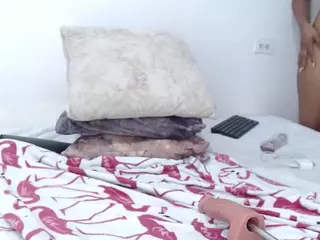 Paula's Live Sex Cam Show