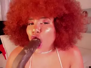 Moradaniels's Live Sex Cam Show
