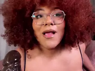 Moradaniels's Live Sex Cam Show