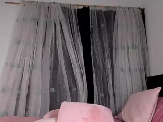 Moradaniels's Live Sex Cam Show
