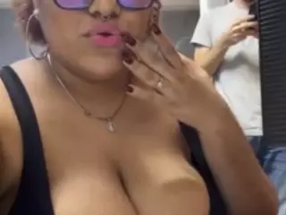 Moradaniels's Live Sex Cam Show