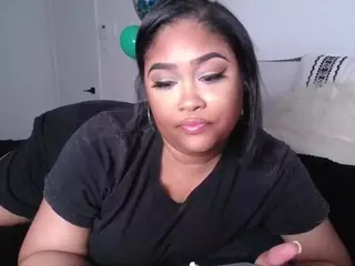z y l a h's Live Sex Cam Show