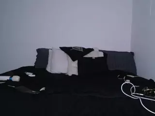 Lovely Zylah's Live Sex Cam Show