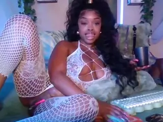 LOVELYS ROOM's Live Sex Cam Show