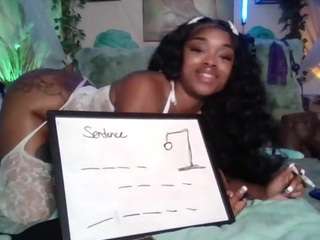 Lovelys Room