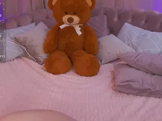 cinderelavel's Live Sex Cam Show