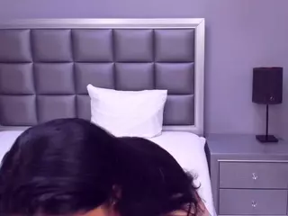 hellensweet's Live Sex Cam Show