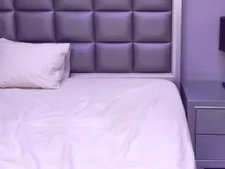 hellensweet's Live Sex Cam Show