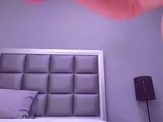 hellensweet's Live Sex Cam Show