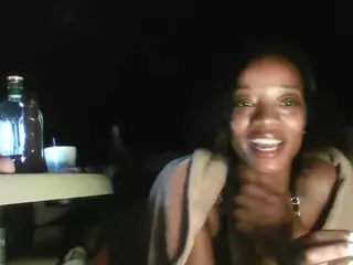 TasteThePeach's Live Sex Cam Show