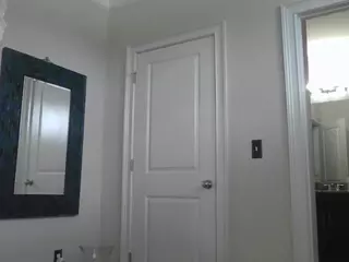 TasteThePeach's Live Sex Cam Show