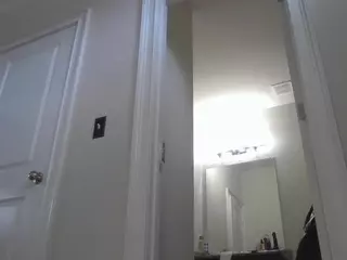 TasteThePeach's Live Sex Cam Show