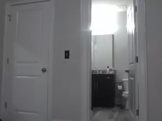 TasteThePeach's Live Sex Cam Show
