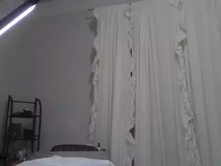 TasteThePeach's Live Sex Cam Show