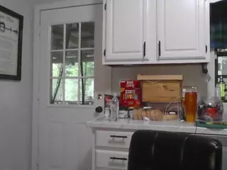 TasteThePeach's Live Sex Cam Show