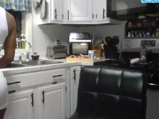 TasteThePeach's Live Sex Cam Show