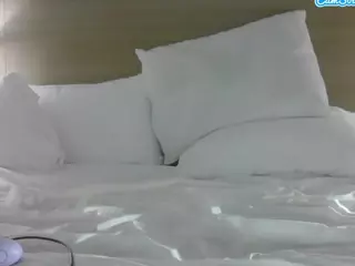 TasteThePeach's Live Sex Cam Show