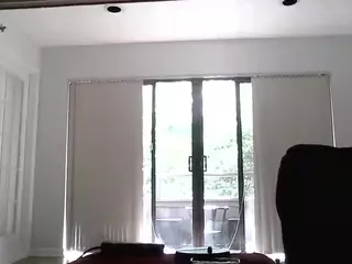 TasteThePeach's Live Sex Cam Show