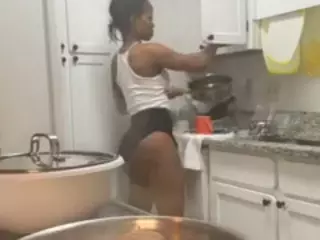 TasteThePeach's Live Sex Cam Show