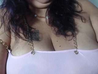 Live cam show with Birdie
