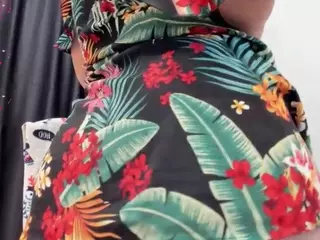 lisameoww's Live Sex Cam Show