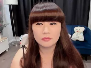 lisameoww's Live Sex Cam Show