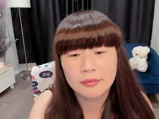 lisameoww's Live Sex Cam Show
