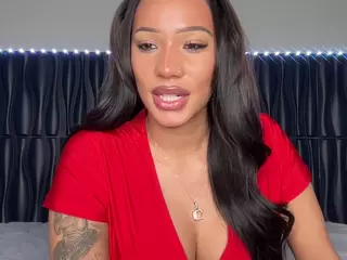 Lola Bunniii's Live Sex Cam Show