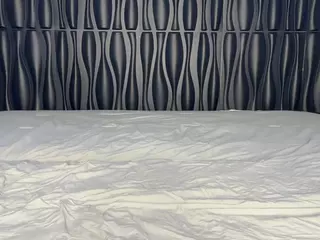 Lola Bunniii's Live Sex Cam Show