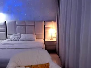 GoddessKateline's Live Sex Cam Show