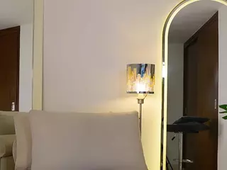 connycuisman's Live Sex Cam Show