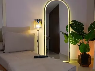 connycuisman's Live Sex Cam Show