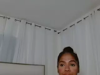 Jessica Simpsin's Live Sex Cam Show