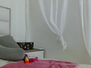 Jessica Simpsin's Live Sex Cam Show