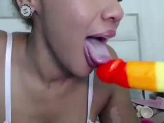 Jessica Simpsin's Live Sex Cam Show