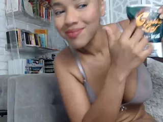 Jessica Simpsin's Live Sex Cam Show