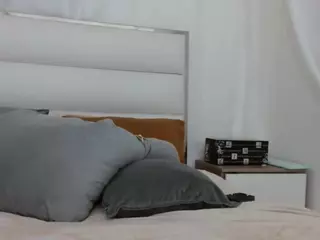 Jessica Simpsin's Live Sex Cam Show
