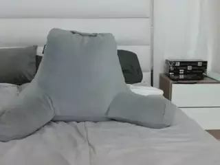 Jessica Simpsin's Live Sex Cam Show